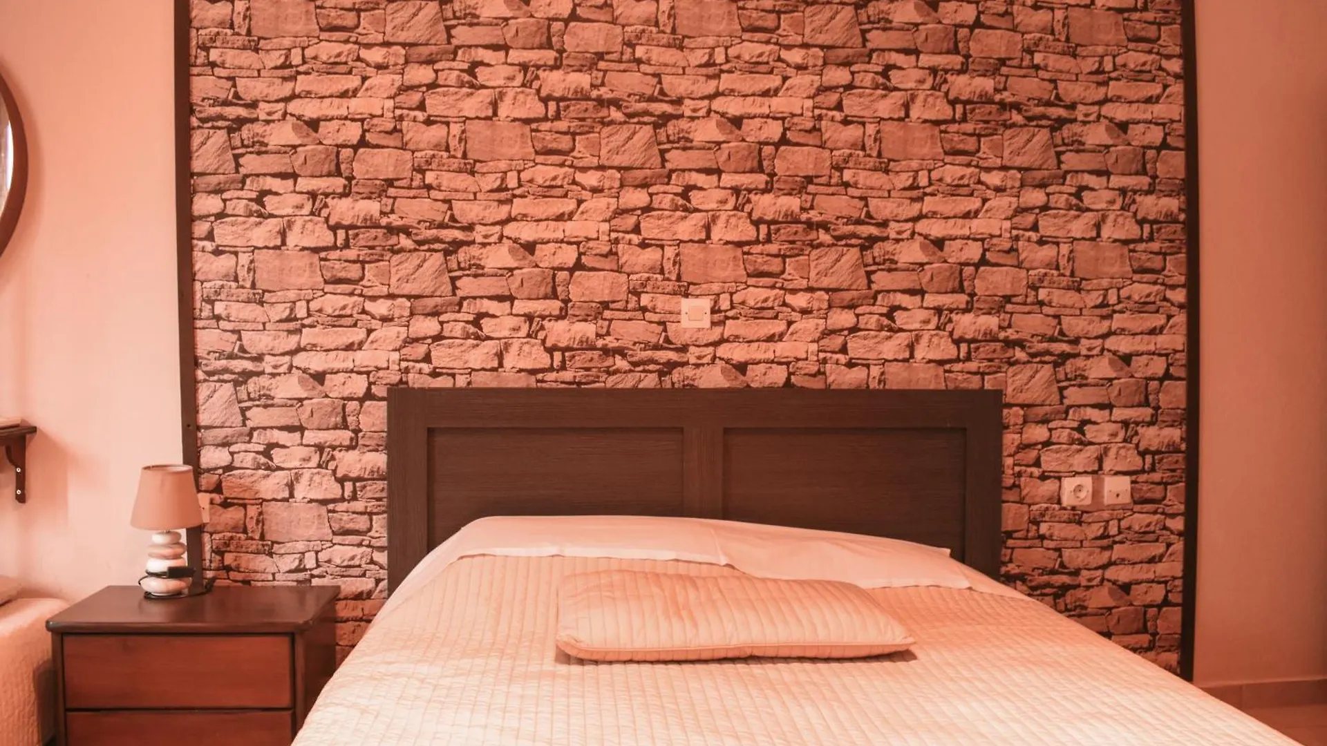 Διαμέρισμα Cactus Rooms Στρατώνι